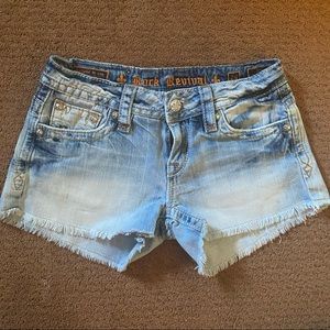 Rock Revival Fen shorts size 29